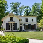 En Landgoed Matanze Bed & Breakfast