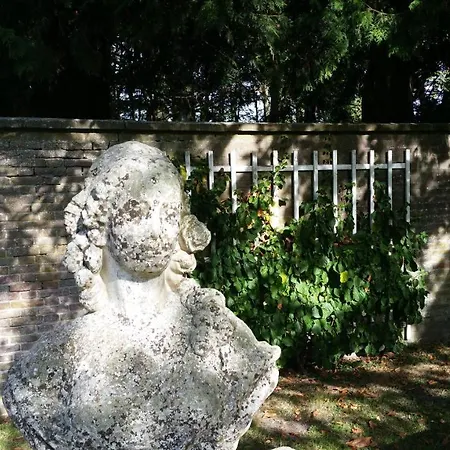 En Landgoed Matanze Bed & Breakfast